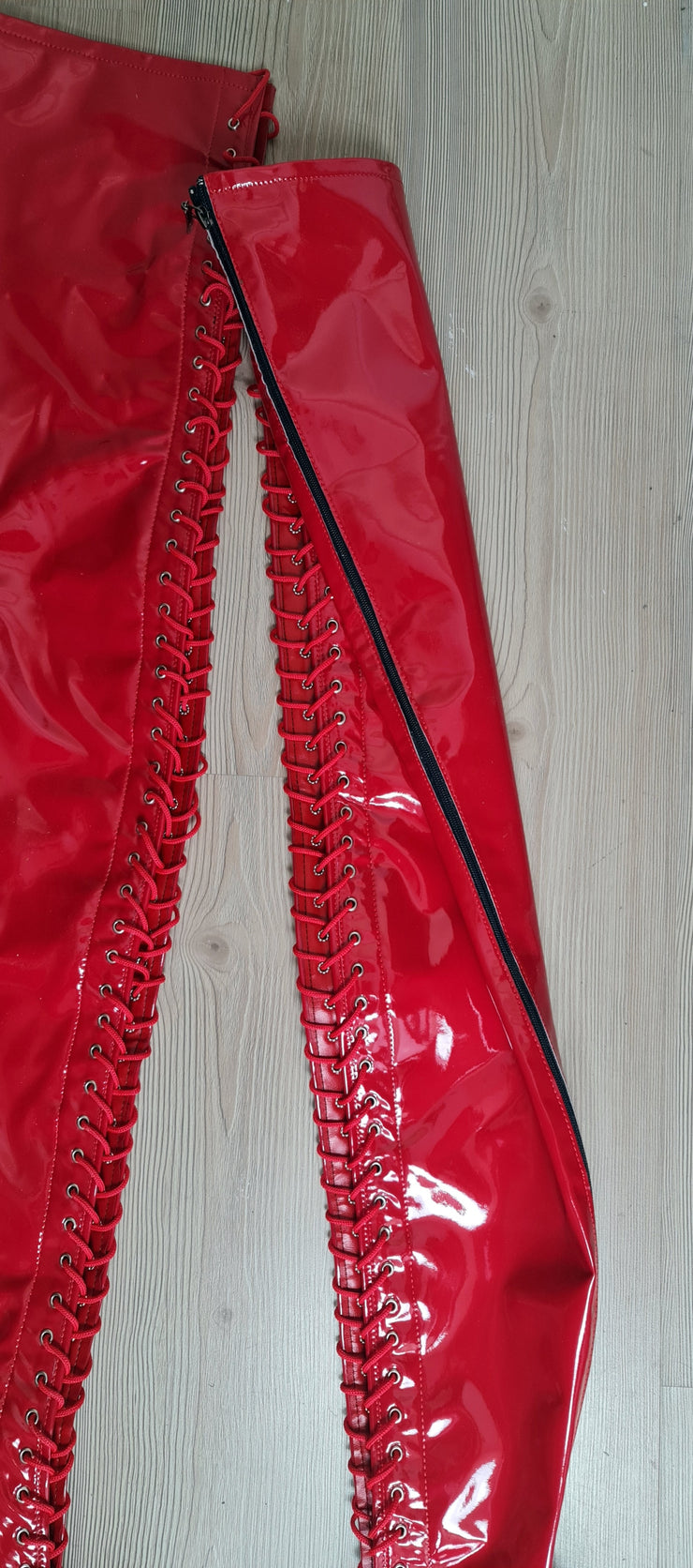 100-cm-thigh-high-red-latex-gloss-clour-high-heel-lace-up-gladiator-fetish-boots