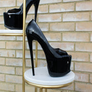 Black Gloss Half Serrated Sole High Heels 