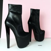 Serrated Sole Black Chunky Heel Ankle Boots - Tajna Club