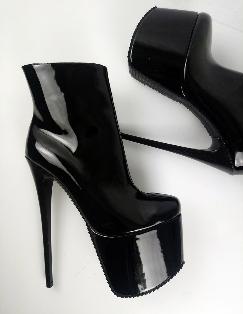 platform black boots heel